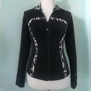 Lululemon Black Define Jacket with Plum Design
